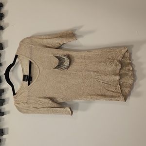 NWOT Daytrip Blouse Rhinestone Pocket